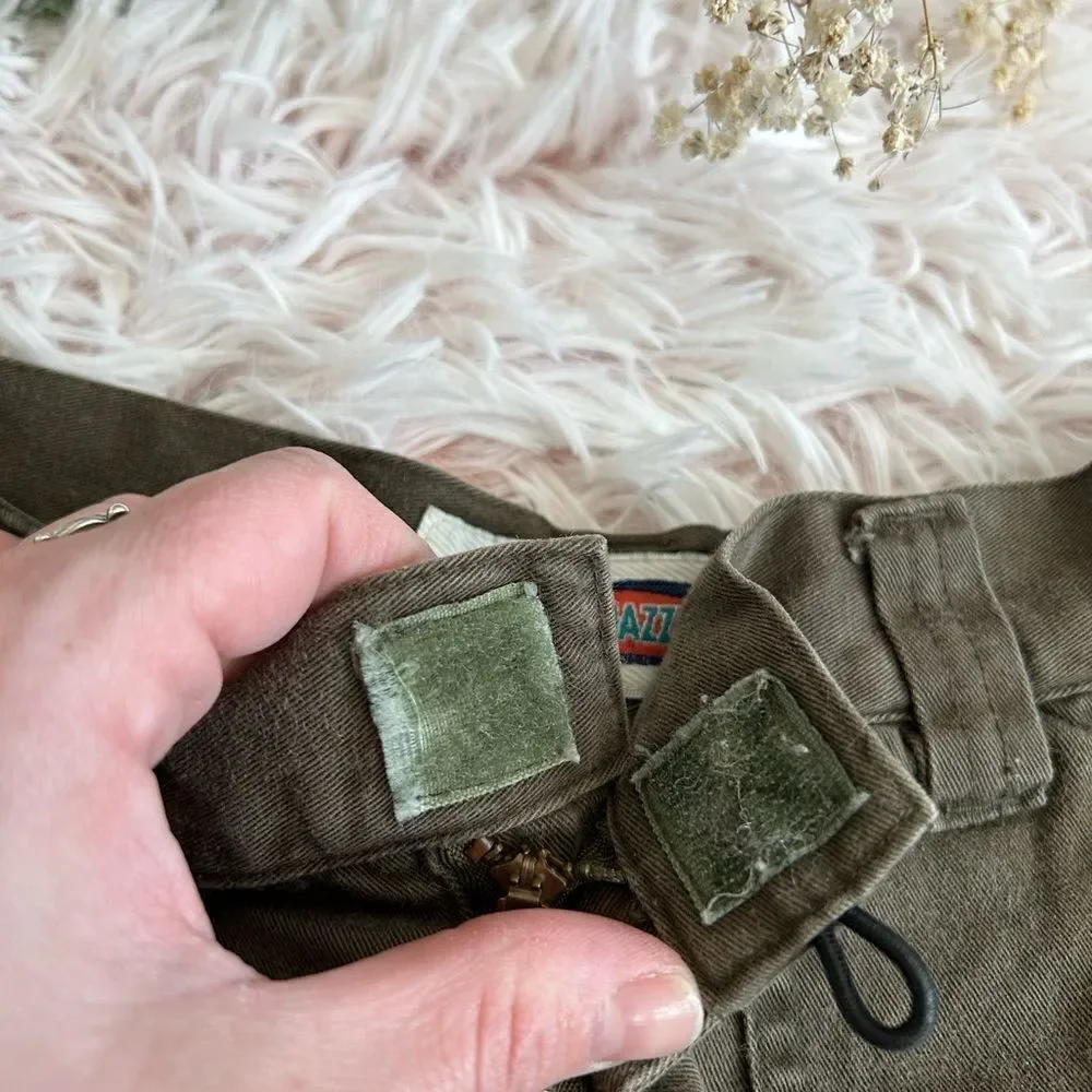 Chazzz‎ 90s Y2K Vintage Olive Army Green Utility Cargo Shorts Sz 7 Outdoor